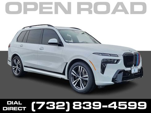 Certified 2024 BMW X7 xDrive40i w/ M Sport Package image 1