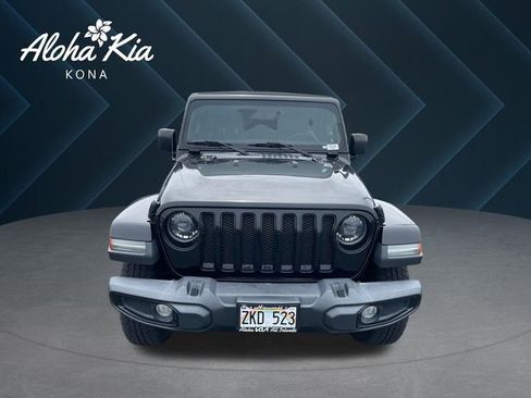 Used 2023 Jeep Wrangler Unlimited Sahara AWD/4WD image 1