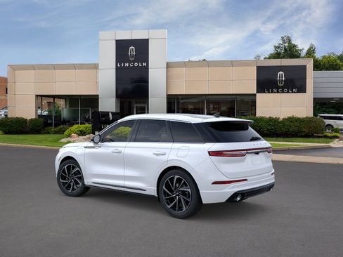 New 2024 Lincoln Corsair Grand Touring AWD/4WD image 5