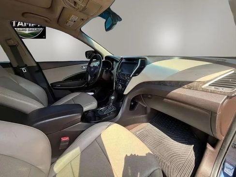 Used 2017 Hyundai Santa Fe Sport w/ 2.4L Tech Package 04 FWD image 15