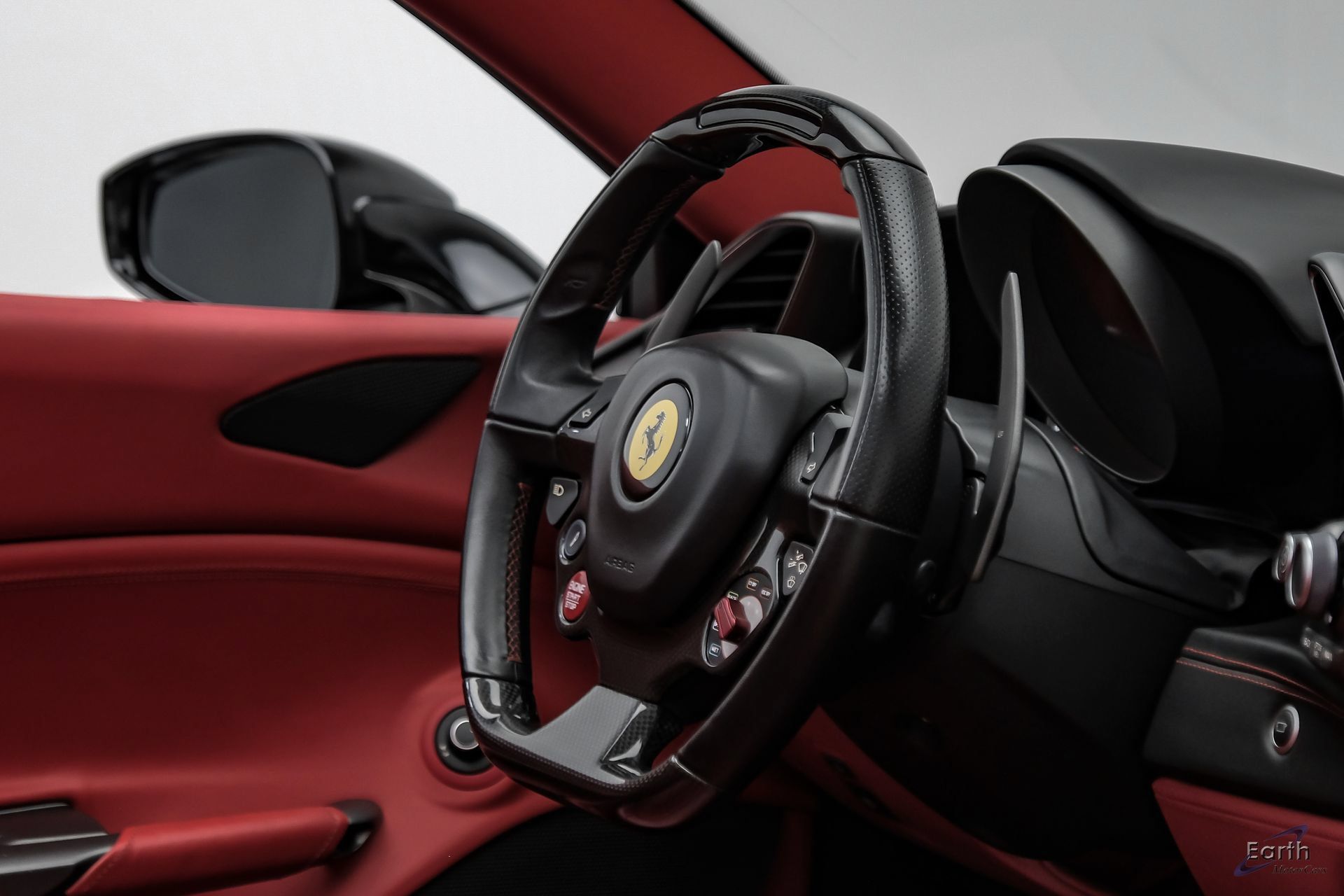 Used 2018 Ferrari 488 Spider RWD image 68