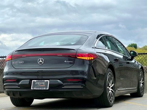 Used 2023 Mercedes-Benz EQS 580 4MATIC Sedan image 7