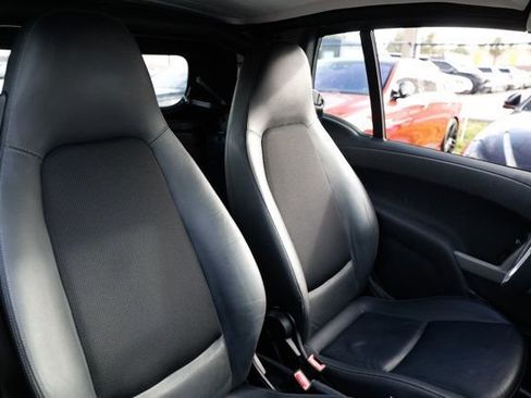 Used 2009 smart fortwo passion image 11