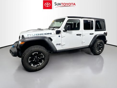 Used 2024 Jeep Wrangler Unlimited Rubicon 4xe AWD/4WD image 9