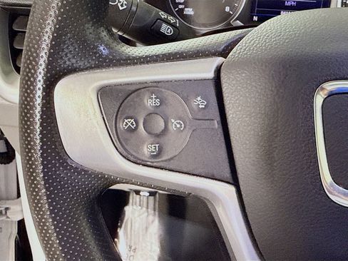 Used 2022 GMC Terrain SLE FWD image 14