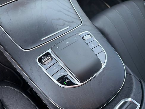 Used 2022 Mercedes-Benz E 350 Sedan image 34