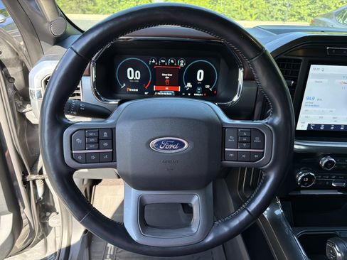 Used 2021 Ford F150 Lariat w/ Equipment Group 502A High AWD/4WD image 27