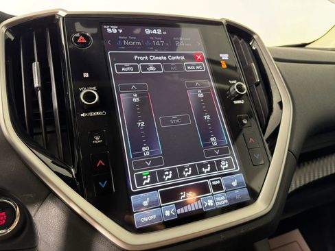 Used 2024 Subaru Ascent Premium w/ Convenience Package image 21