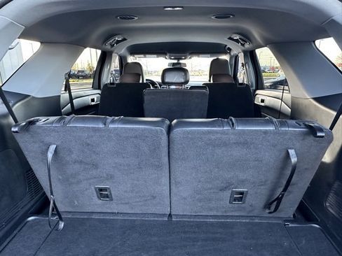 Used 2023 Ford Explorer XLT w/ Equipment Group 202A image 19