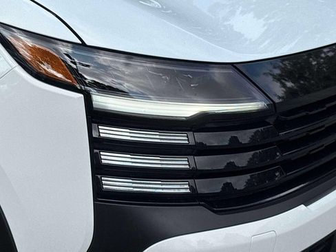 New 2026 Nissan Kicks S FWD image 9