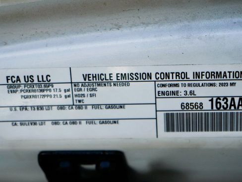 Used 2023 Jeep Wrangler Sahara image 14