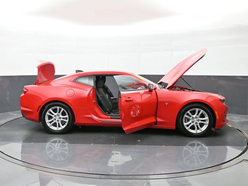 Used 2021 Chevrolet Camaro LS RWD image 42