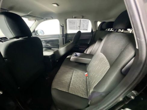 Used 2024 Mitsubishi Outlander Sport ES AWD/4WD image 16