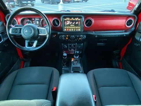 Used 2022 Jeep Wrangler Unlimited Rubicon w/ LED Lighting Group image 28