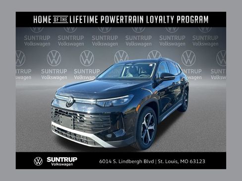 New 2026 Volkswagen Tiguan SE image 1