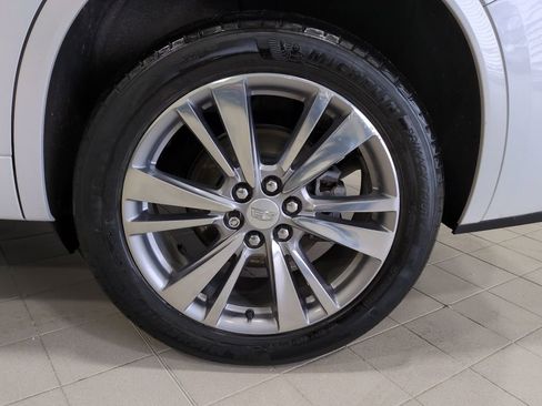 Used 2023 Cadillac XT6 Premium Luxury image 22