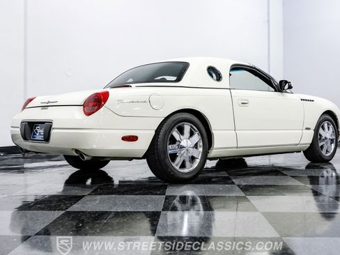 Used 2002 Ford Thunderbird image 27