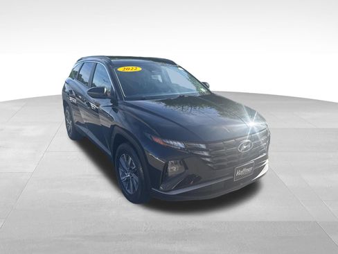 Used 2022 Hyundai Tucson Blue AWD/4WD image 2