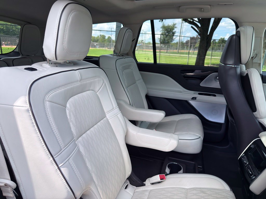 Used 2021 Lincoln Aviator Black Label w/ Dynamic Handling Package AWD/4WD image 37