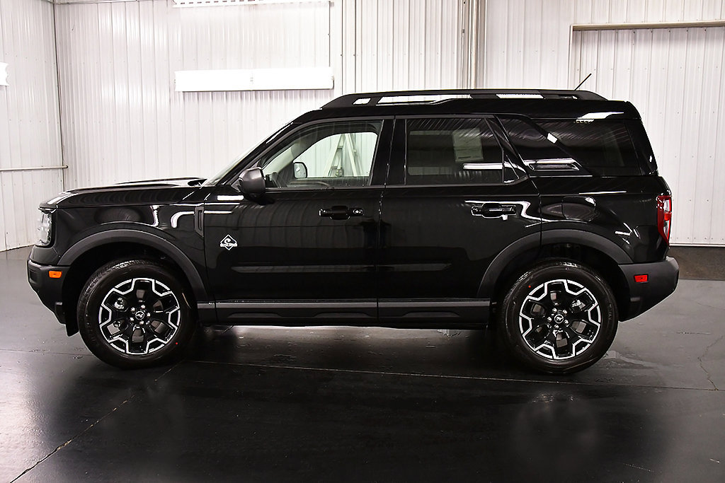 New 2026 Ford Bronco Sport Outer Banks w/ Outer Banks Tech Package+ AWD/4WD image 4