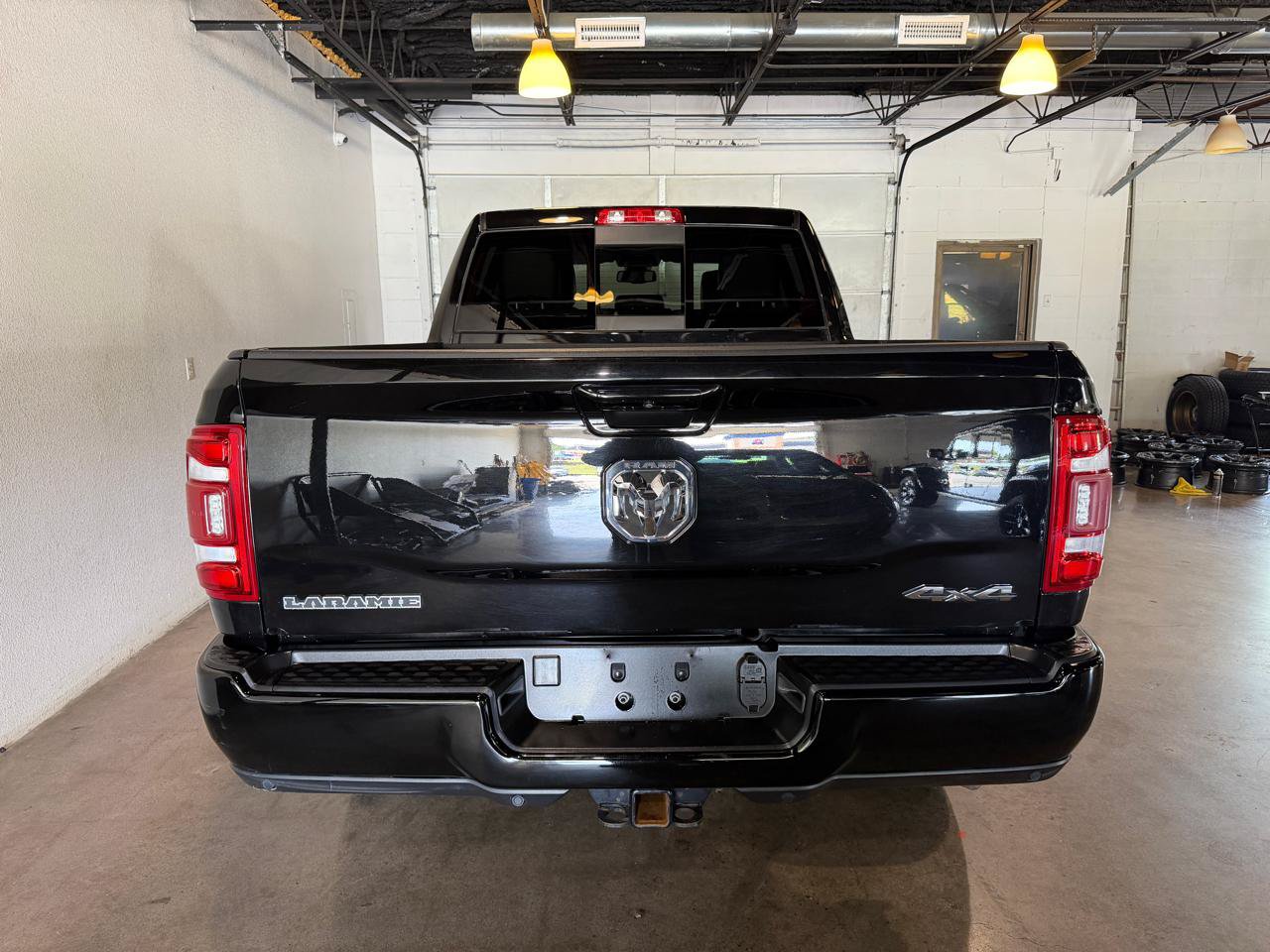 Used 2023 RAM 3500 Laramie AWD/4WD image 7