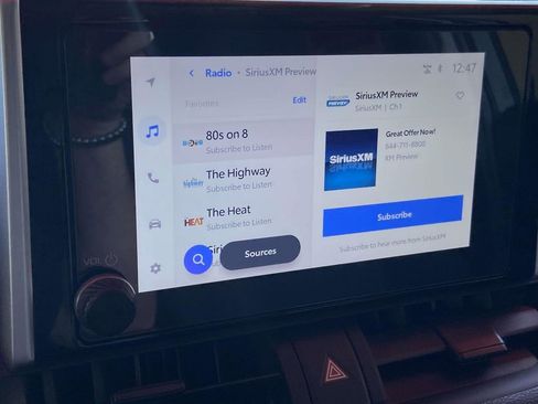 Used 2025 Toyota RAV4 XLE image 26