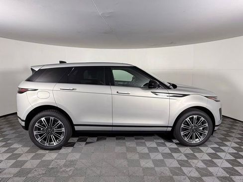 Used 2026 Land Rover Range Rover Evoque S image 10