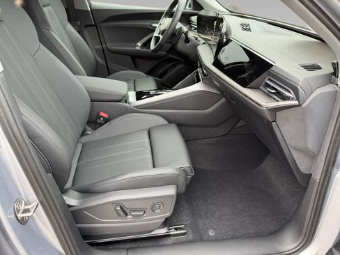 New 2025 Audi Q5 Premium Plus image 9