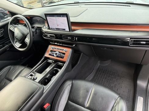Used 2024 Lincoln Aviator Reserve w/ Equipment Group 201A RWD image 17