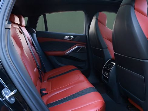 Used 2022 BMW X6 M w/ Competition Package AWD/4WD image 21