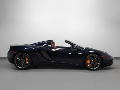 Used 2013 McLaren MP4-12C Spider RWD image 7