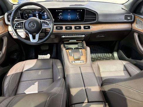 Used 2022 Mercedes-Benz GLS 450 4MATIC image 16