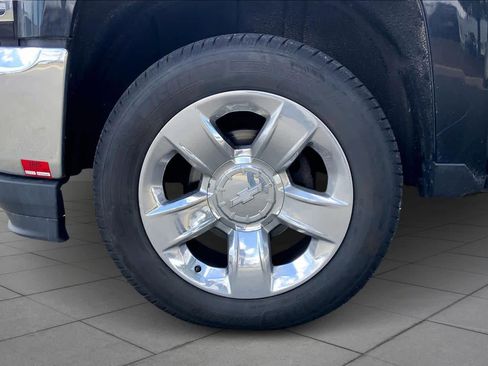 Used 2018 Chevrolet Silverado 1500 LTZ w/ Sport Package image 11