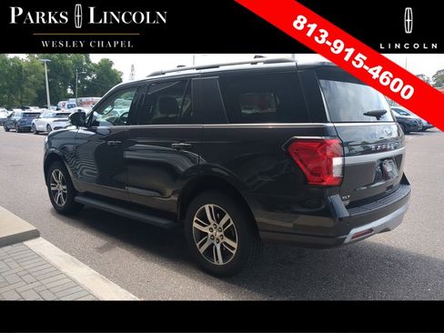 Used 2024 Ford Expedition XLT RWD image 7