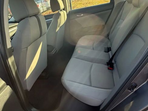 Used 2019 Honda Civic LX image 19