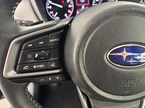 Used 2025 Subaru Outback Limited image 20