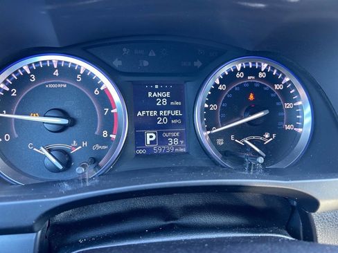 Used 2016 Toyota Highlander LE image 16