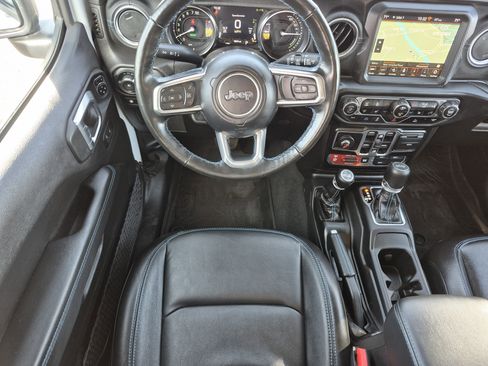 Used 2023 Jeep Wrangler Unlimited Rubicon 4xe w/ Steel Bumper Group image 47