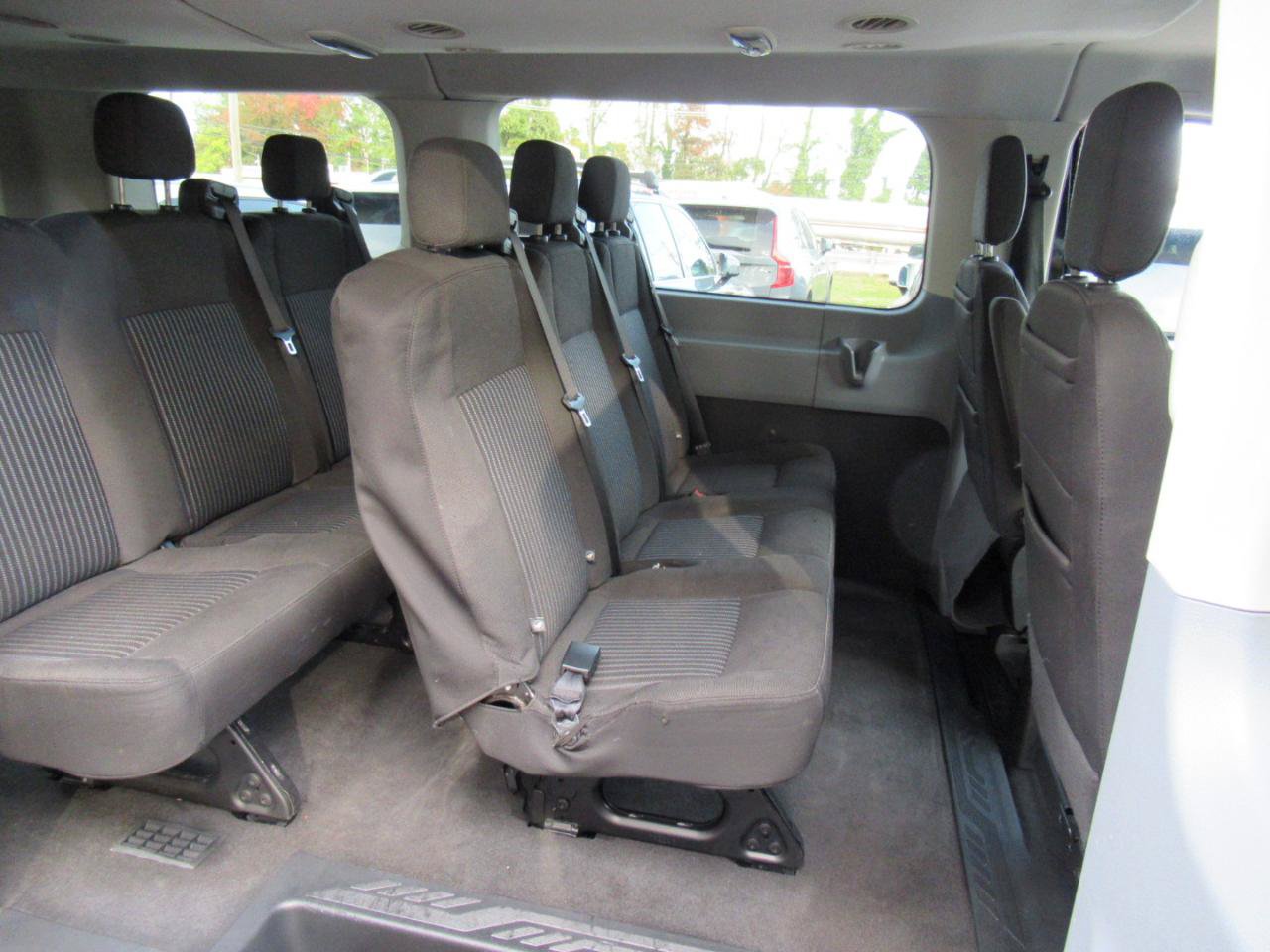 Used 2017 Ford Transit 150 XL RWD image 17