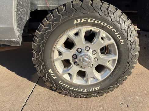 Used 2023 RAM 2500 Tradesman image 13