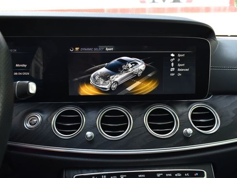 Used 2019 Mercedes-Benz E 53 AMG 4MATIC Sedan image 25