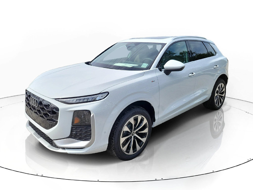 New 2026 Audi Q3 quattro 2.0T AWD/4WD image 2