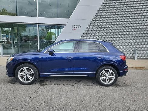 Used 2022 Audi Q3 2.0T Premium Plus AWD/4WD image 3