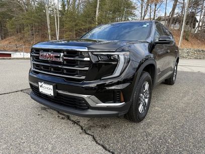 Used 2025 GMC Acadia Elevation