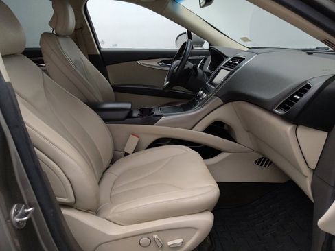 Used 2016 Lincoln MKX Reserve w/ Technology Package image 21