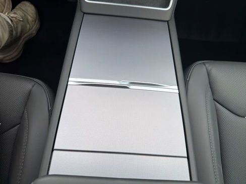 Used 2026 Tesla Model Y Long Range image 45