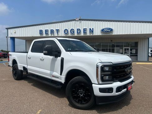 Used 2024 Ford F250 XLT w/ Black Appearance Package AWD/4WD image 1