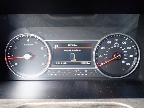 Used 2022 Kia Sorento S image 29