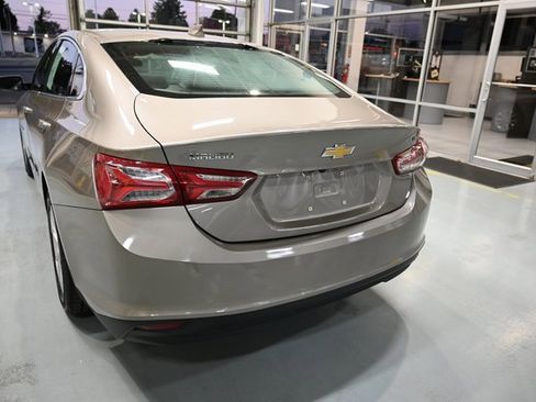 Used 2022 Chevrolet Malibu LT image 6