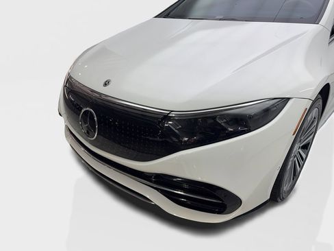 Used 2022 Mercedes-Benz EQS 450+ Sedan image 16